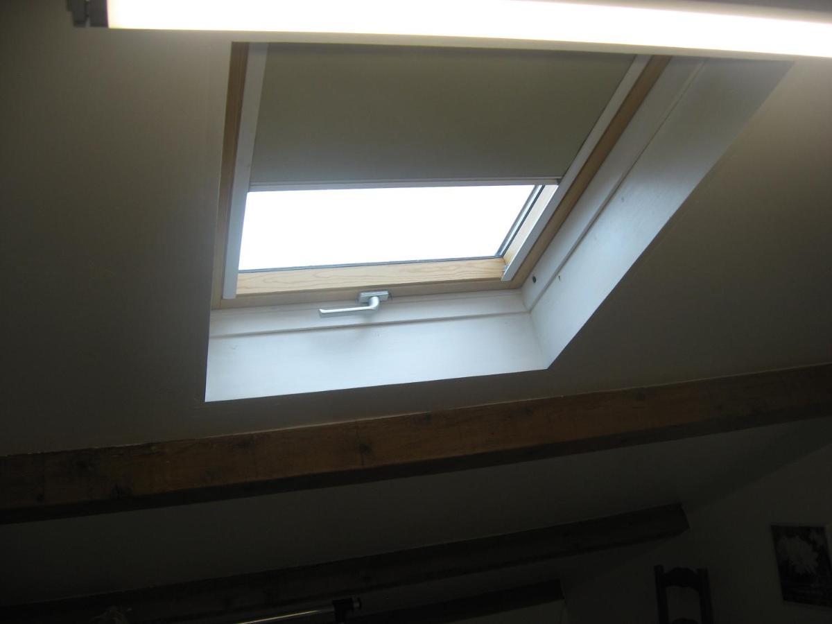 T 2 Avec Velux Sous Les Combes De 34 M2 Apartment La Londe-les-Maures Bagian luar foto