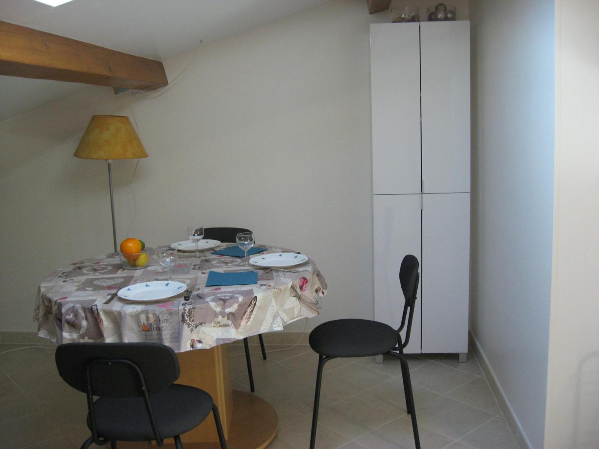 T 2 Avec Velux Sous Les Combes De 34 M2 Apartment La Londe-les-Maures Bagian luar foto